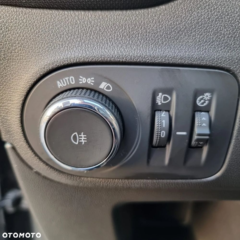 Opel Crossland X 1.2 Limited Edition - 20