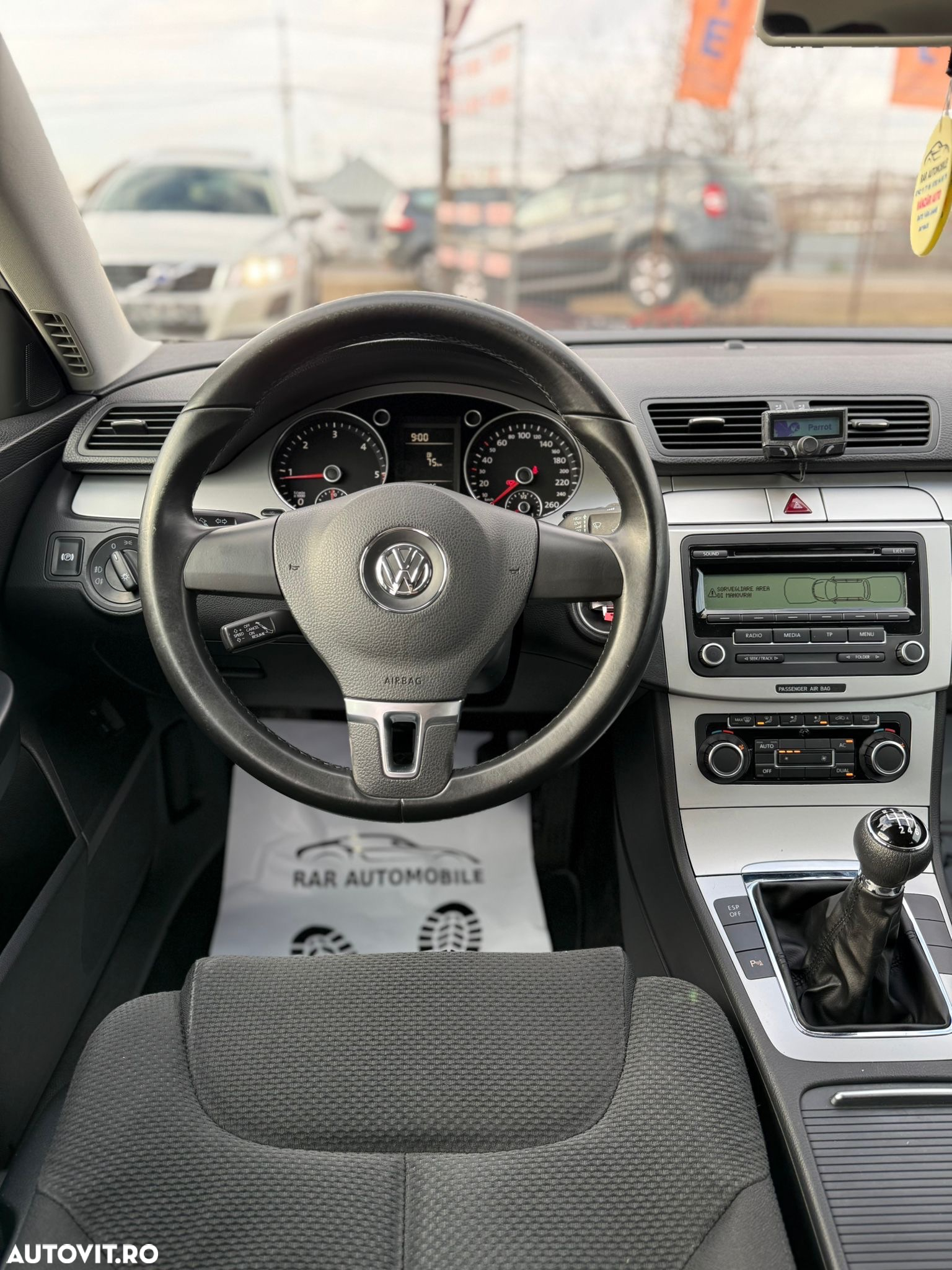 Volkswagen Passat - 9