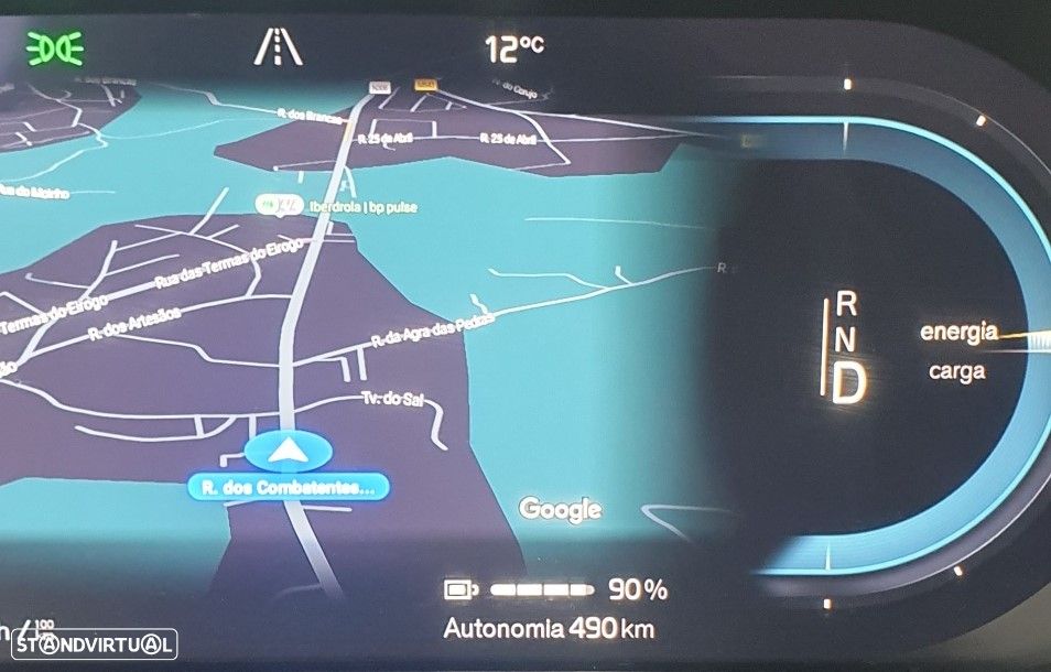 Volvo C40 Recharge 82 kWh Single M. Extended Range RWD Plus - 17