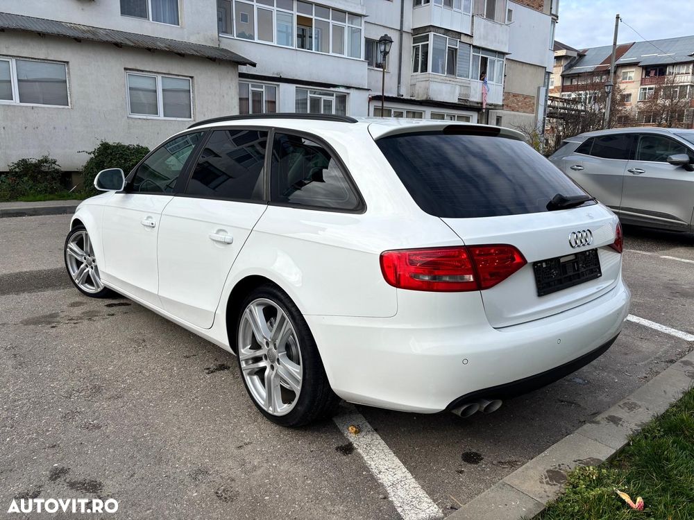 Audi A4 2.0 TDI Avant - 14