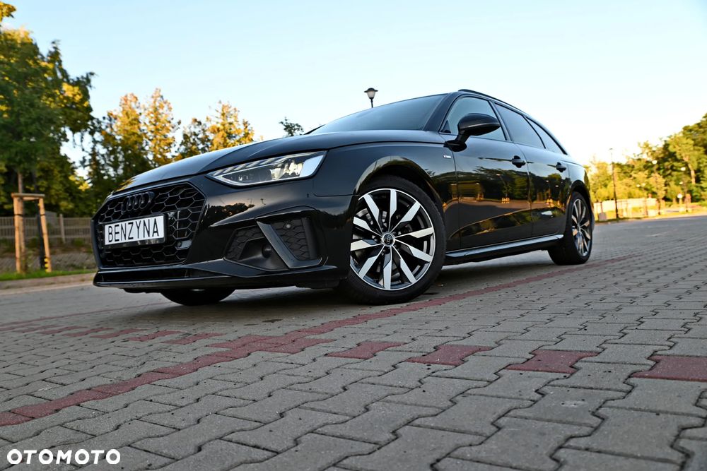 Audi A4 Avant 35 TFSI S tronic S line - 2