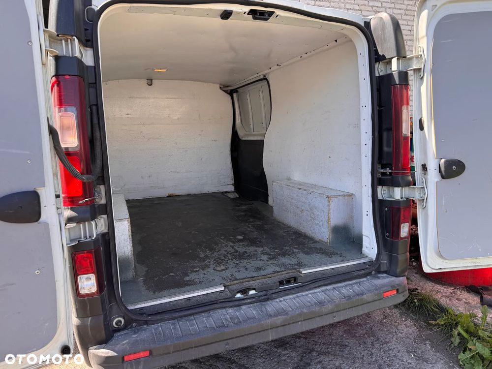 Renault Trafic III - 6