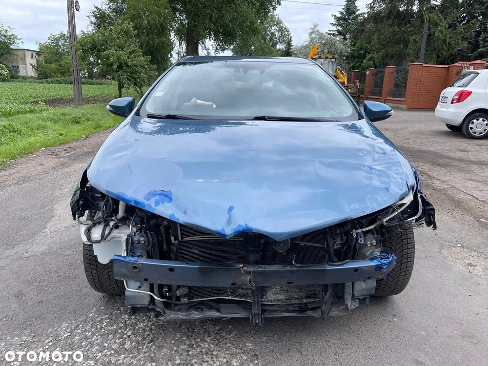 Toyota Auris 1.8 VVT-i Automatik Design Edition - 31