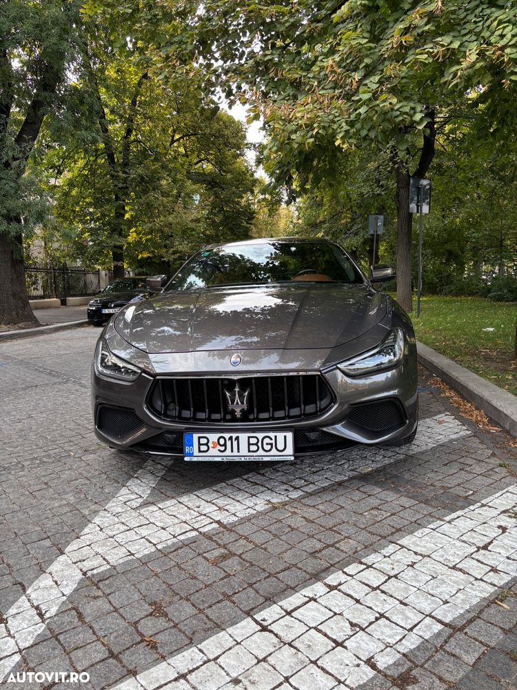 Maserati Ghibli - 1