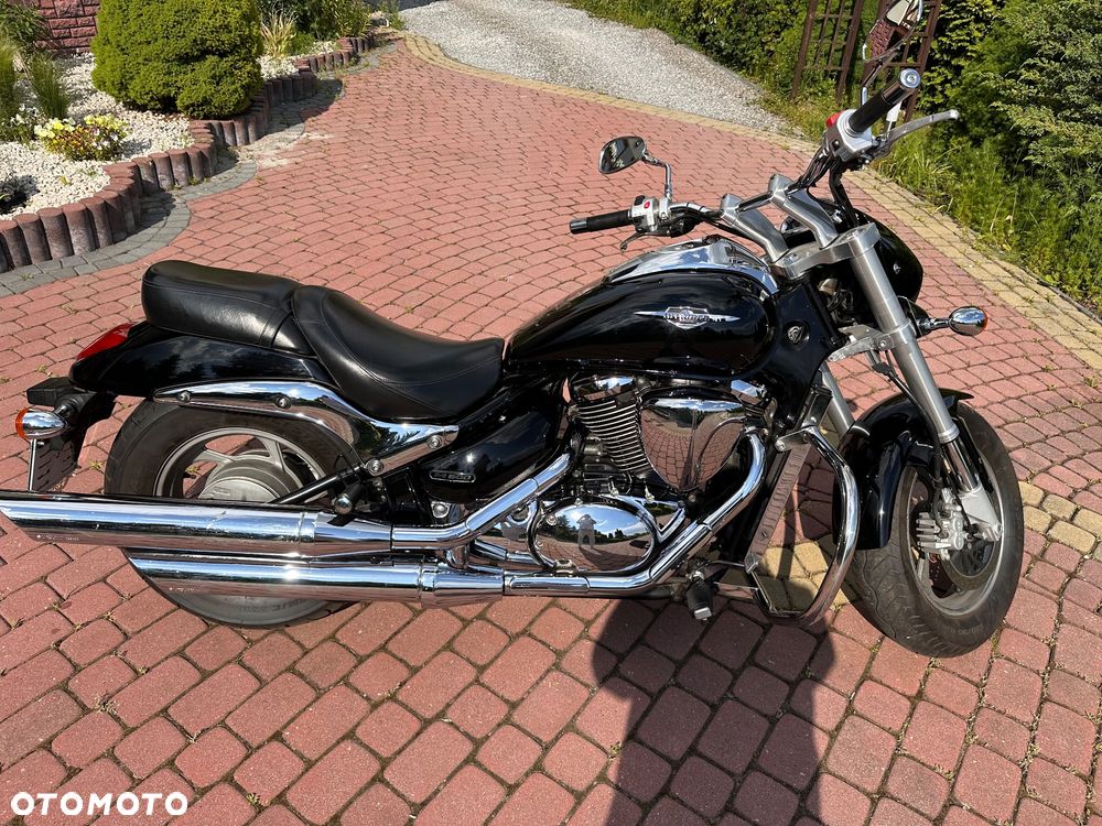 Suzuki Intruder - 2