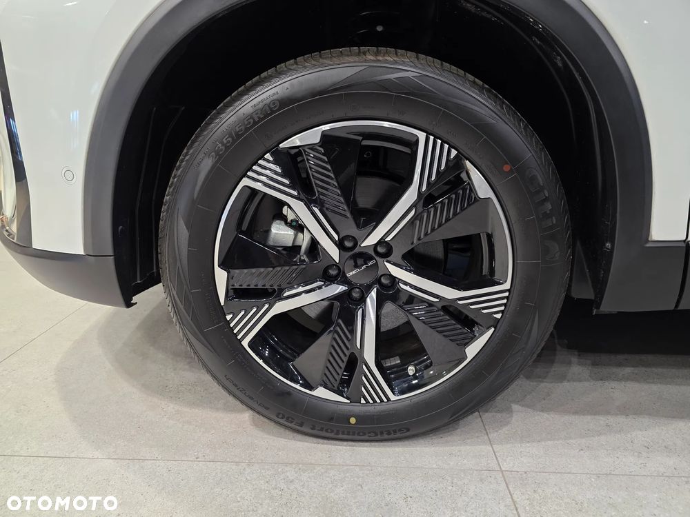 BAIC 7 1.5T Luxury DCT - 6