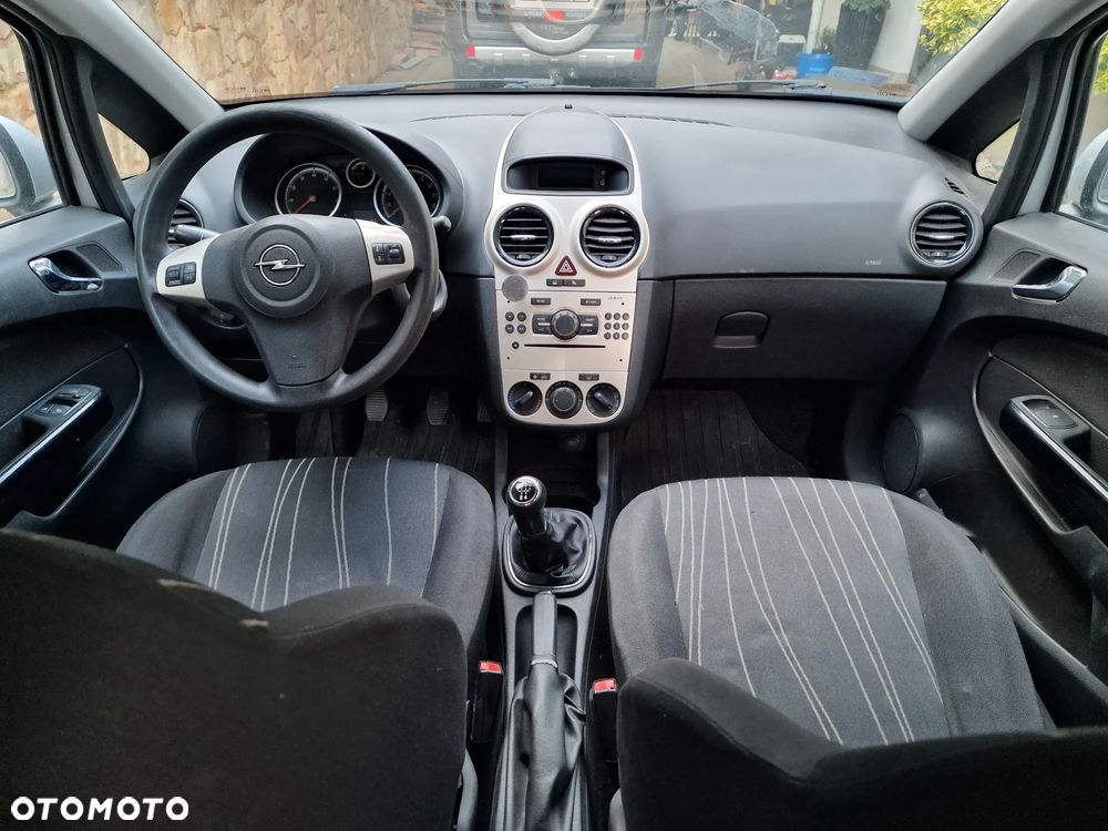 Opel Corsa 1.2 16V Sport - 23