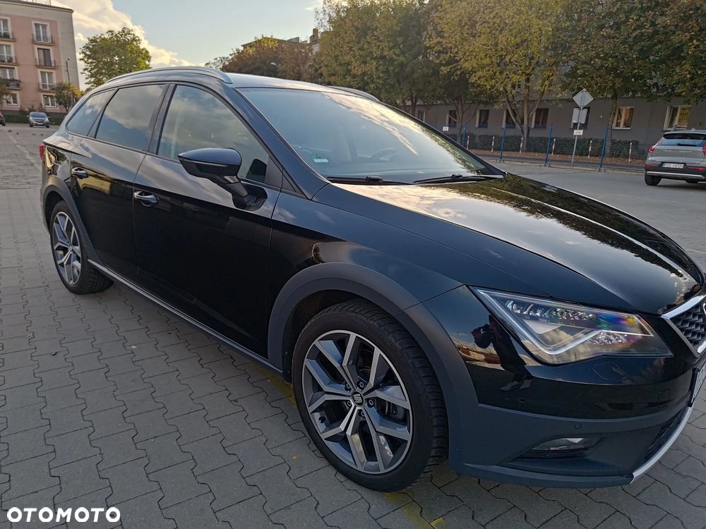 Seat Leon Sportstourer 2.0 TDI Start&Stop 4Drive DSG X-Perience - 11