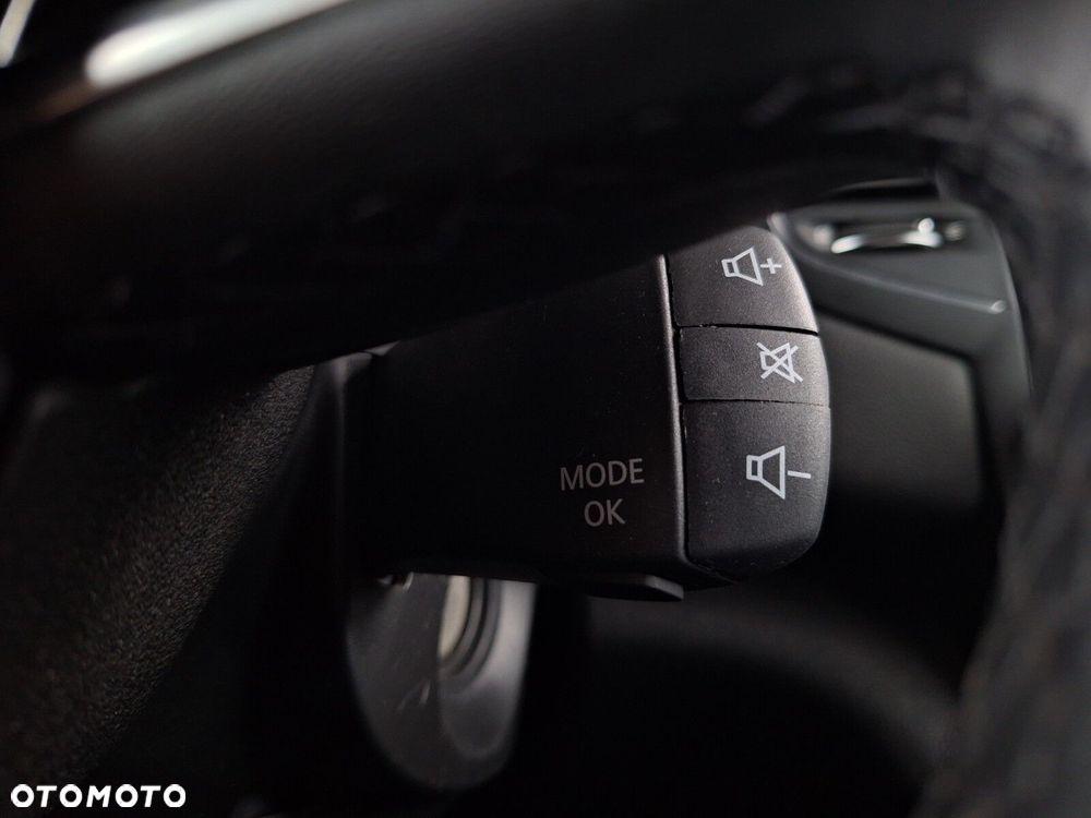 Renault Megane 1.5 Blue dCi Zen - 36