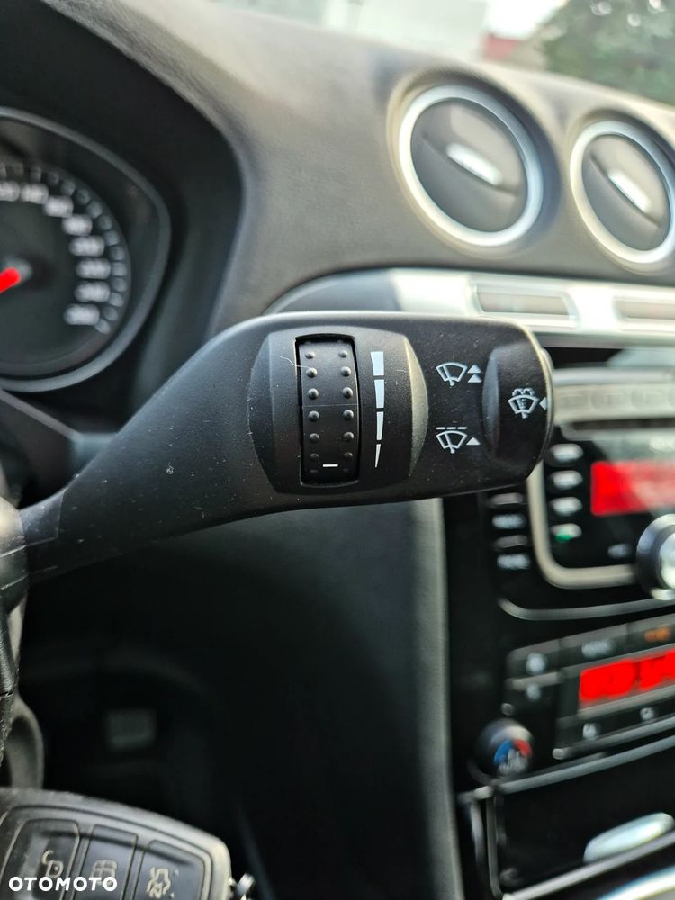 Ford S-Max 2.0 TDCi DPF Titanium - 19