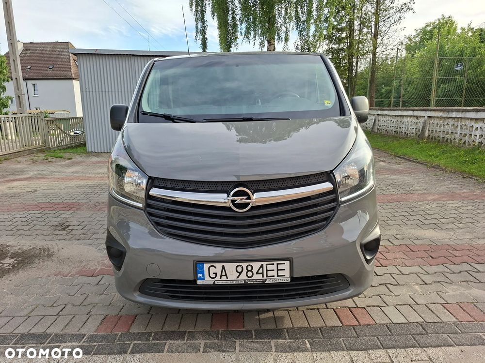 Opel Vivaro - 9
