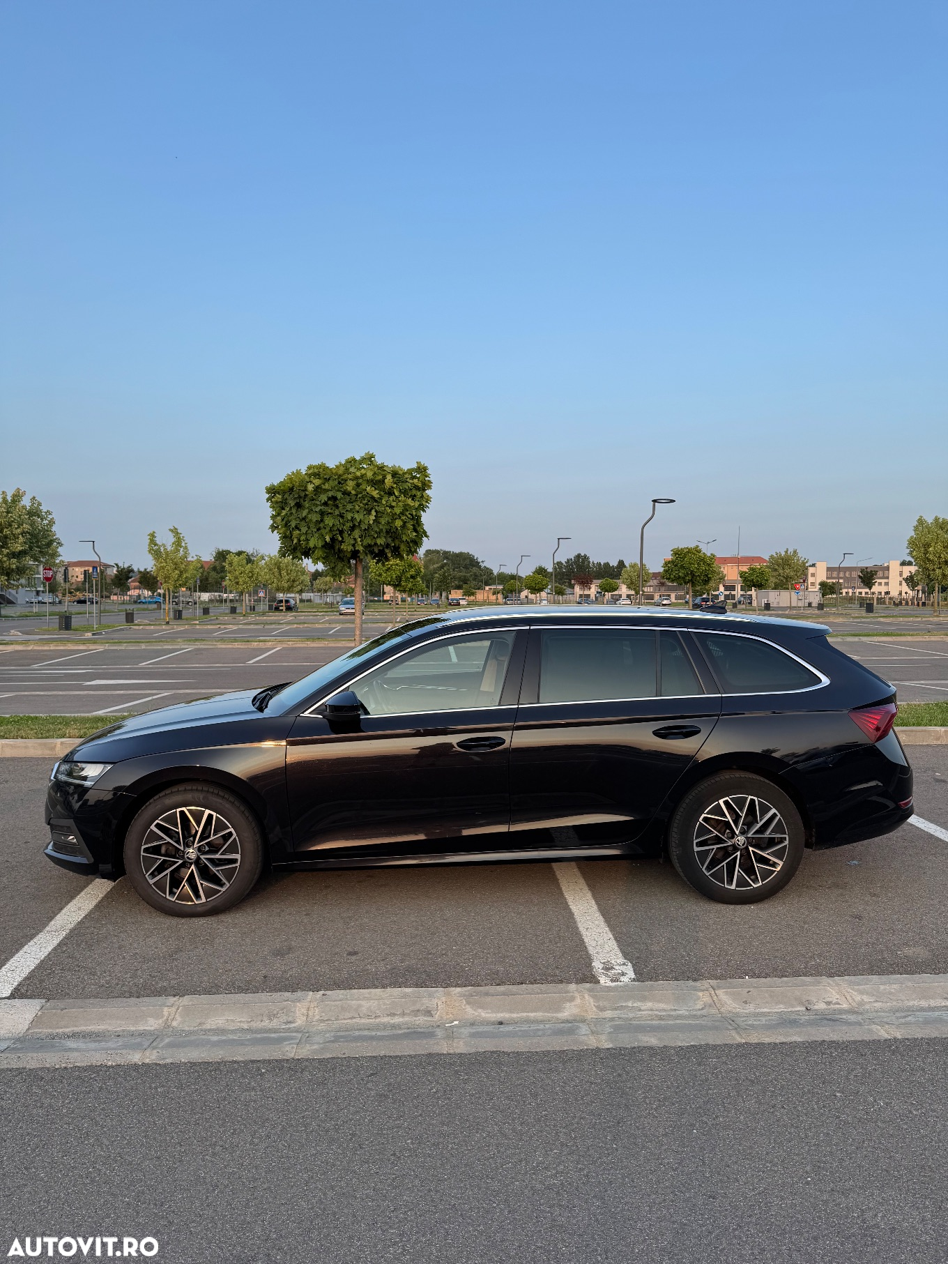Skoda Octavia 2.0 TDI 150 CP DSG Selection - 2