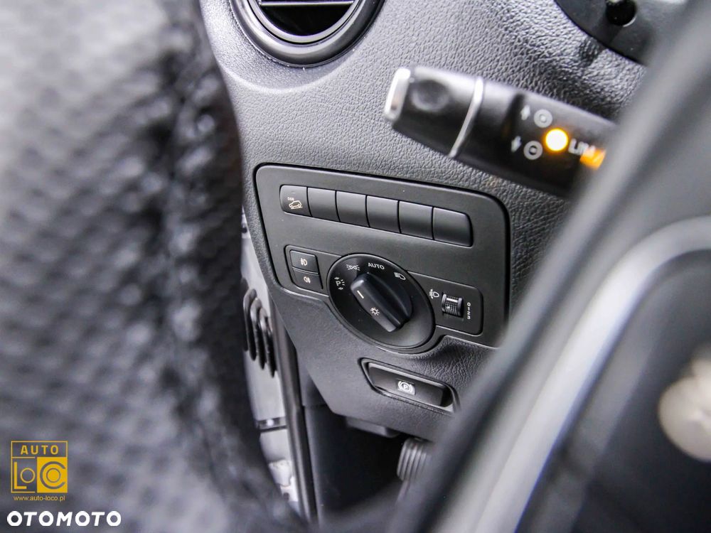 Mercedes-Benz Vito CDI Mixto 447.703 - 27