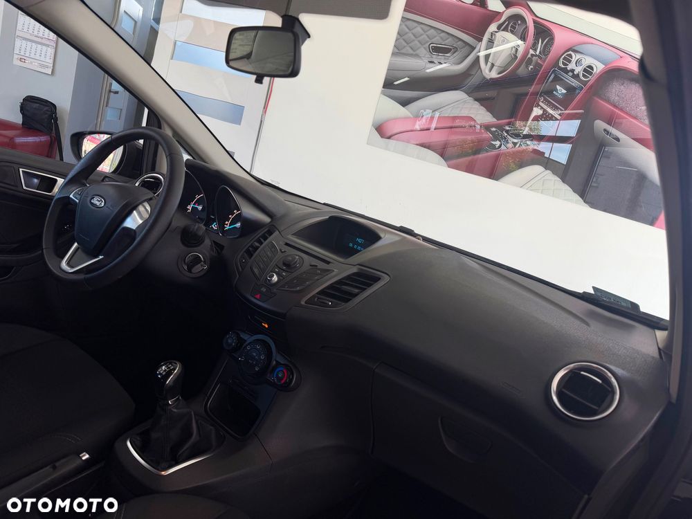 Ford Fiesta - 29