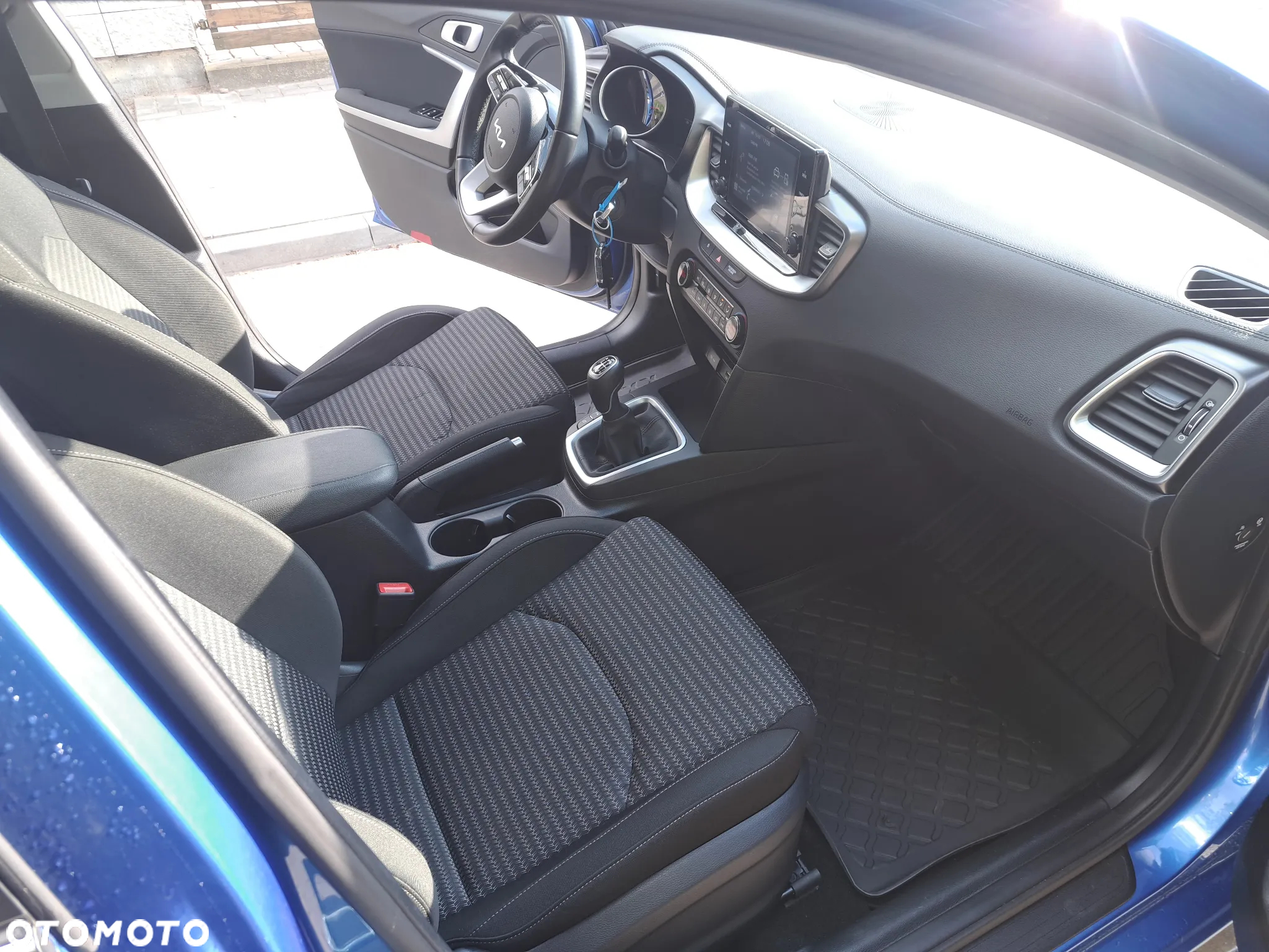 Kia Ceed 1.5 T-GDI M - 16