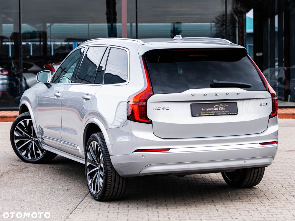 Volvo XC 90 B5 B AWD Ultra Bright - 4