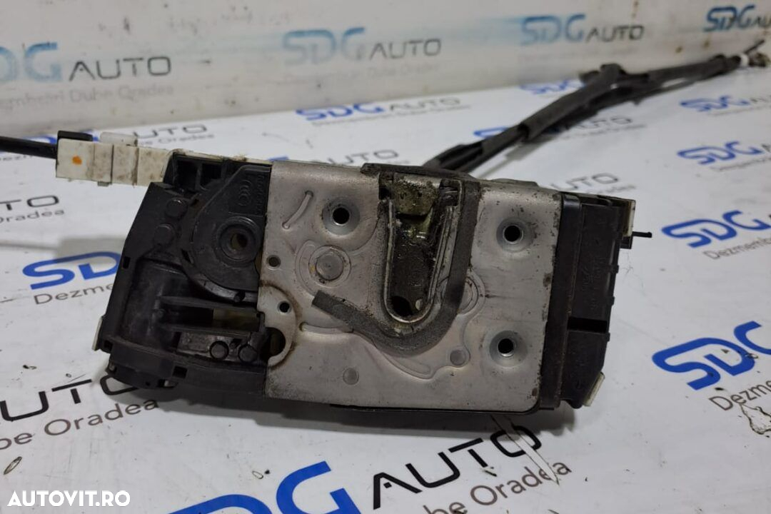 Broasca usa dreapta spate A9067400935 Mercedes Sprinter 906 - 3