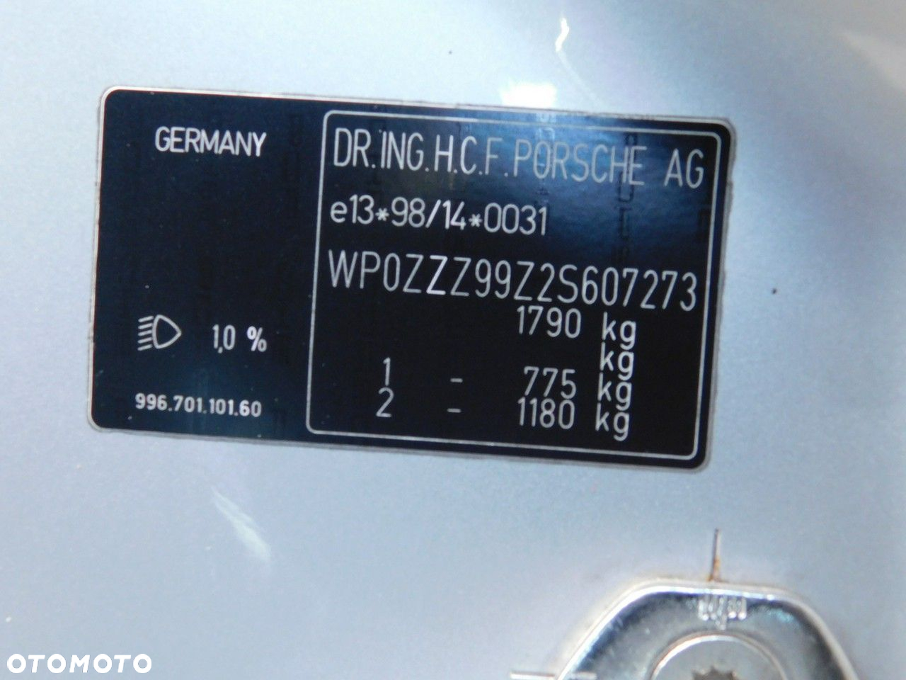 Porsche 911 Carrera - 30