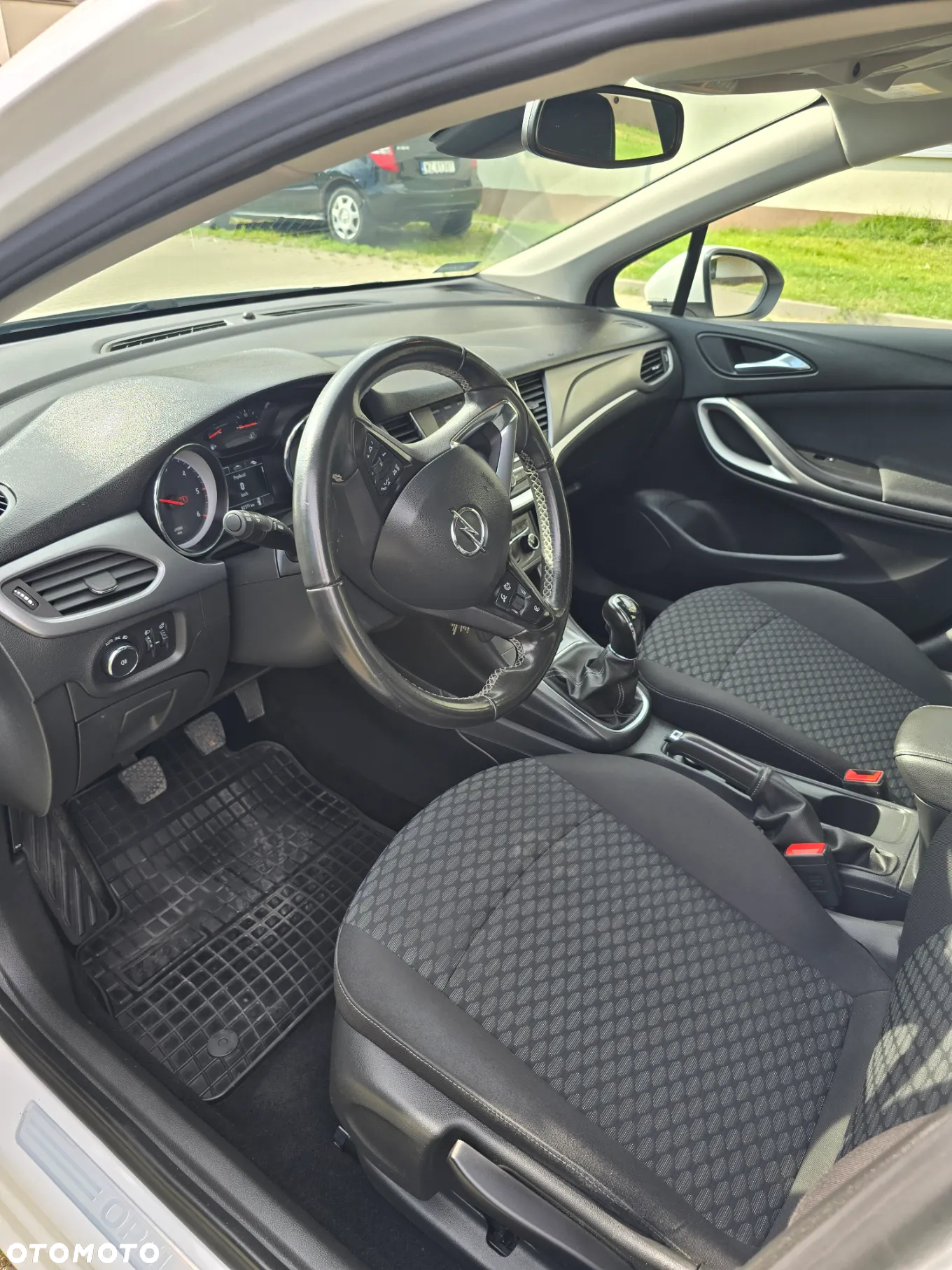 Opel Astra V 1.5 CDTI Edition S&S - 20