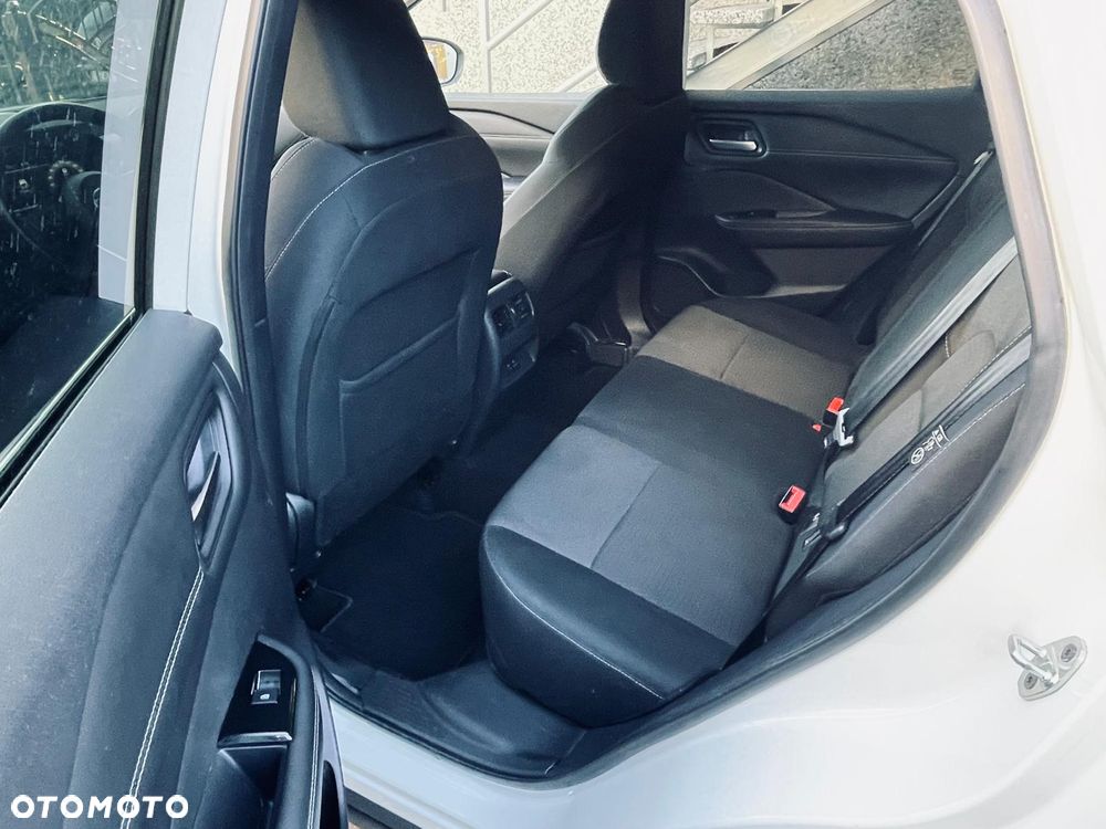Nissan Qashqai 1.3 DIG-T mHEV Tekna - 24