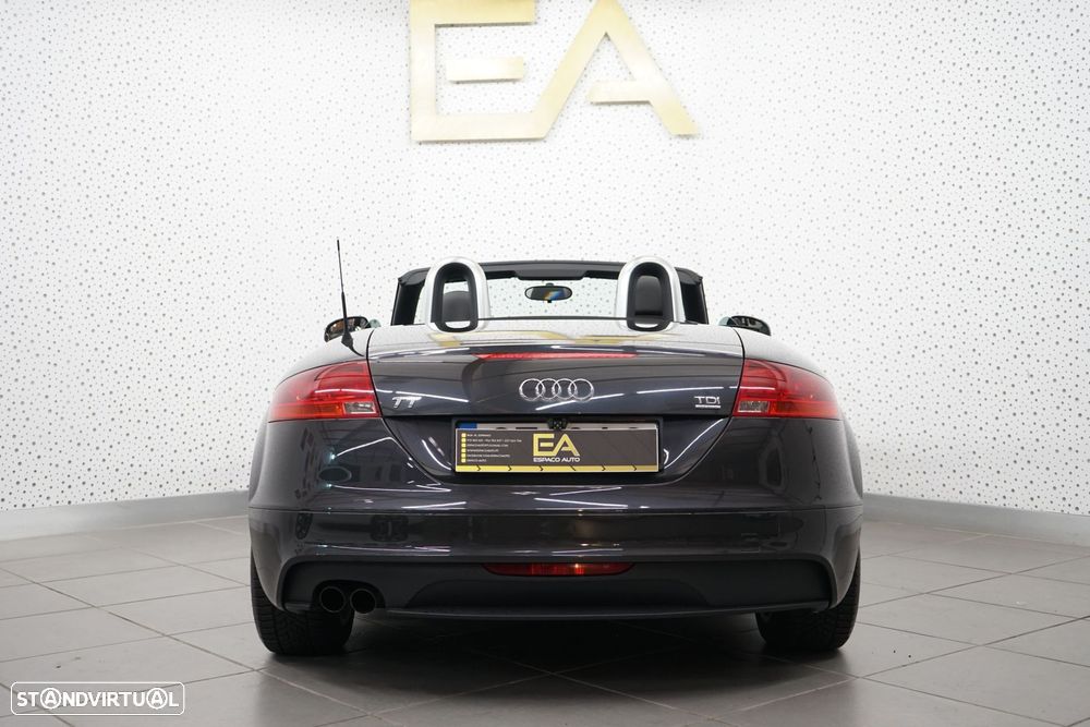 Audi TT Roadster 2.0 TDi - 8