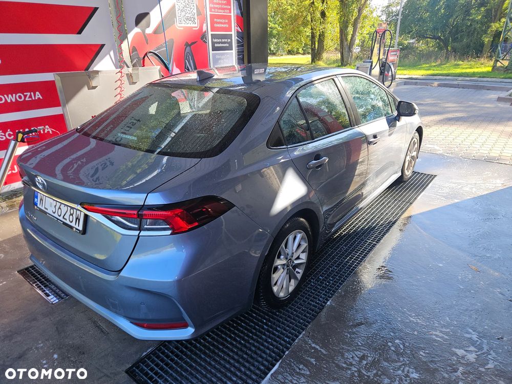 Toyota Corolla 1.6 Active - 5
