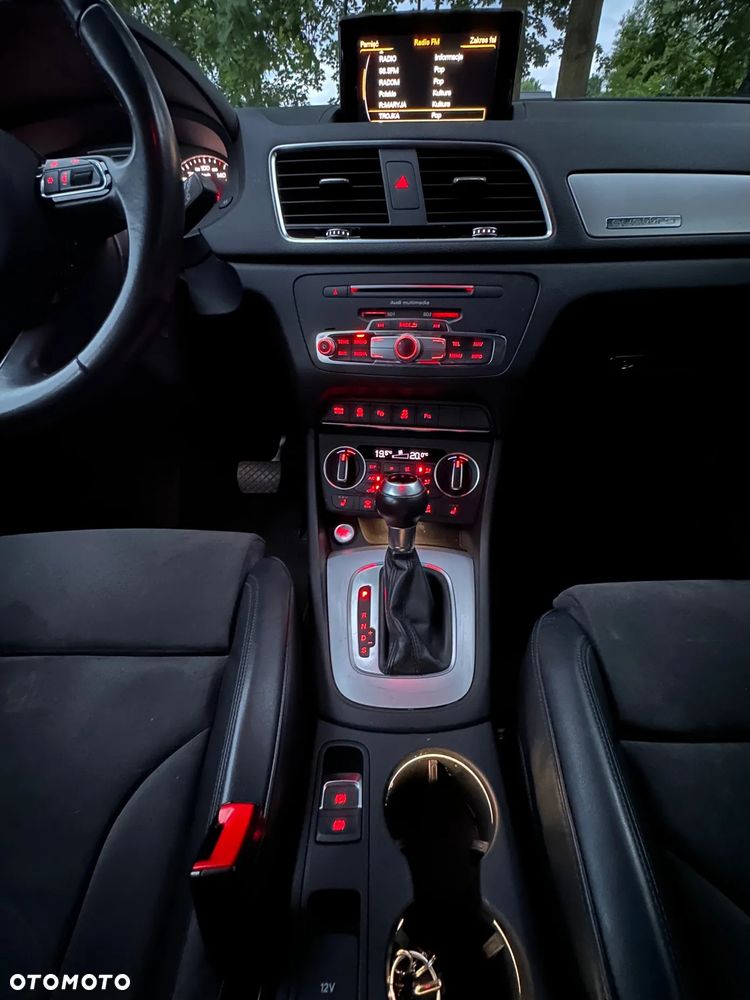 Audi Q3 2.0 TFSI Quattro Design S tronic - 25