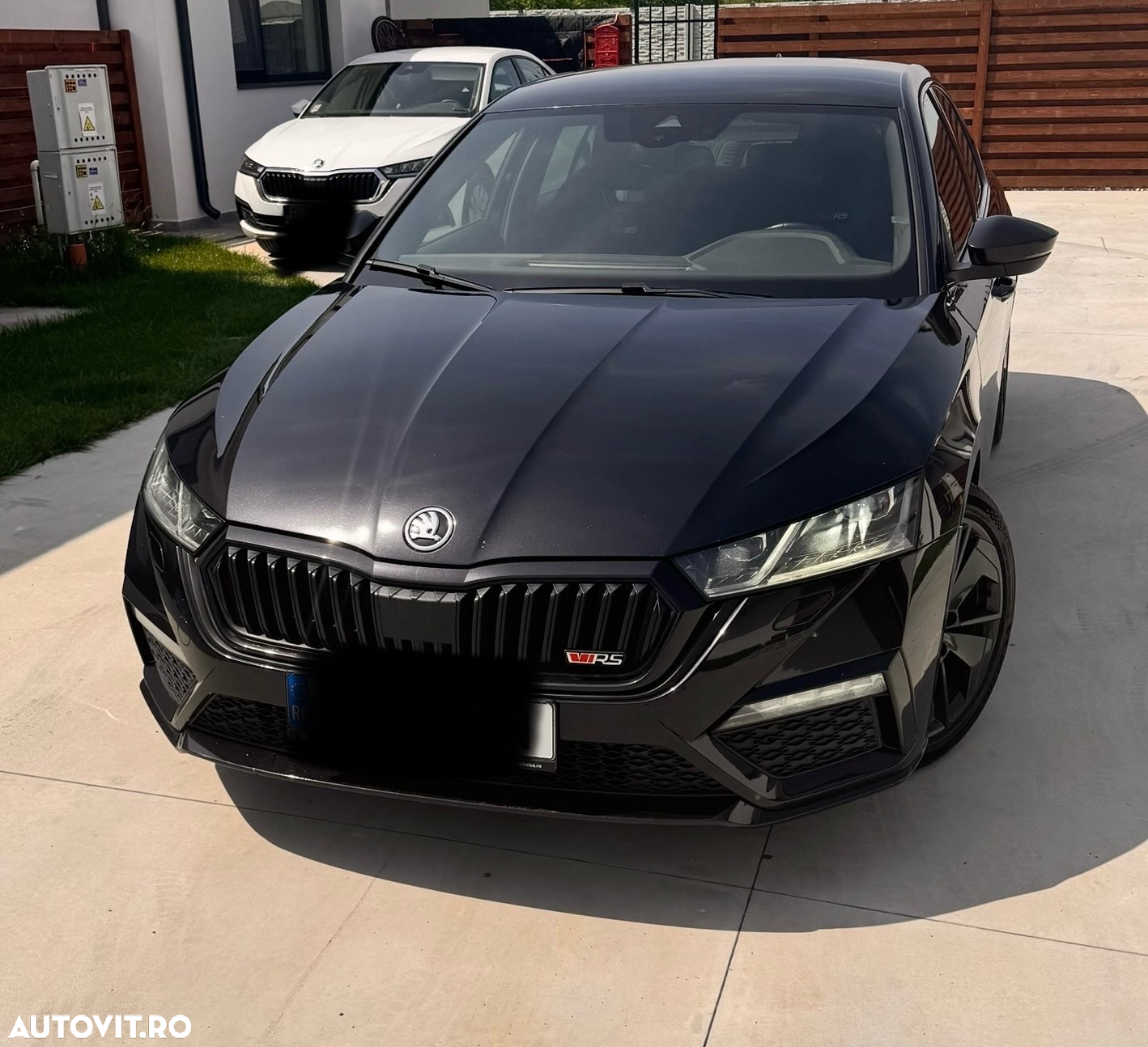 Skoda Octavia 2.0 TSI DSG RS - 3