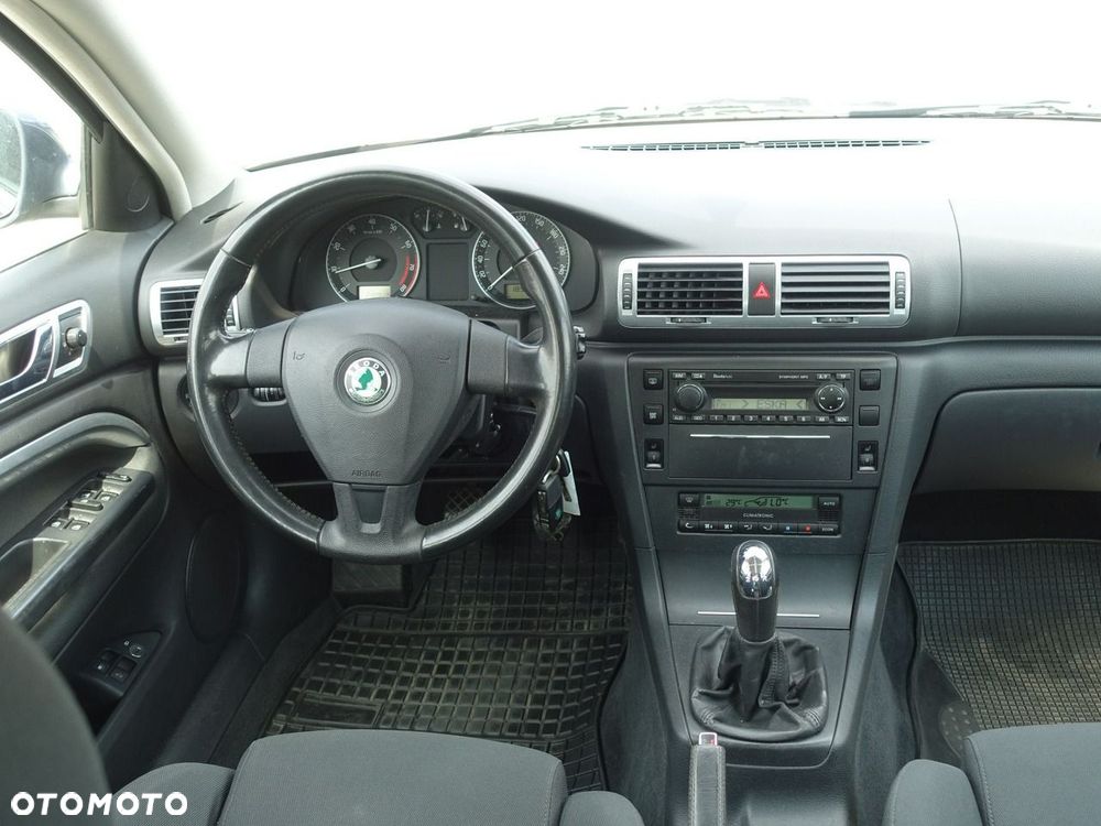 Skoda Superb - 16