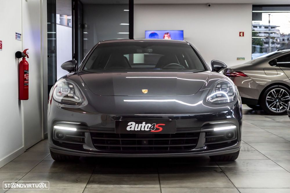 Porsche Panamera 4 S - 3