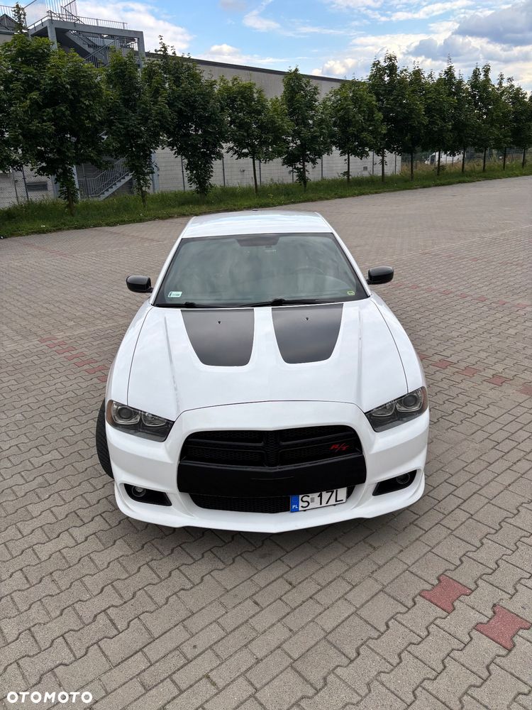 Dodge Charger 5.7 V8 RT - 9