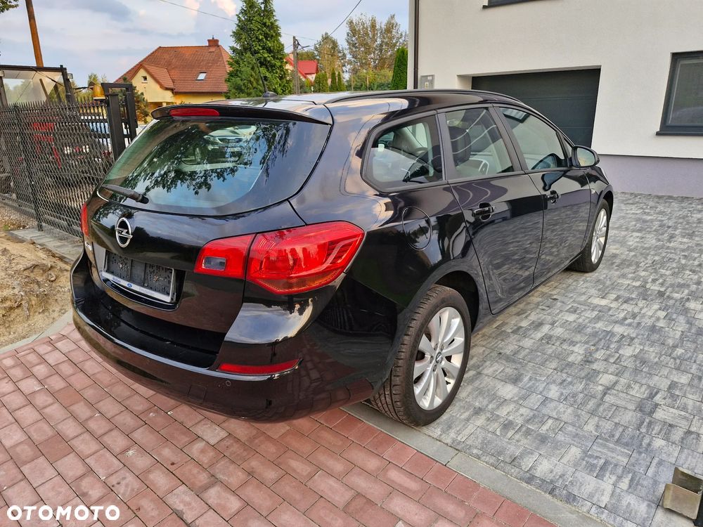 Opel Astra 1.6 Edition Sport - 4