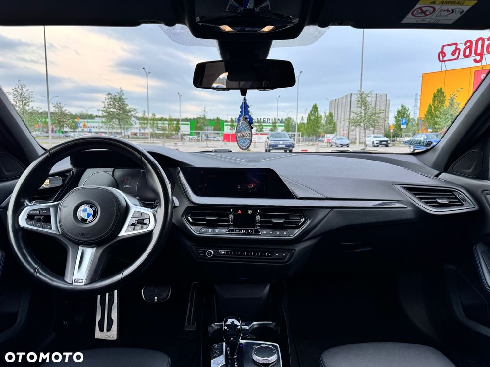 BMW Seria 1 118i M Sport - 17