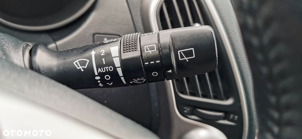 Hyundai ix35 2.0 2WD Style - 10