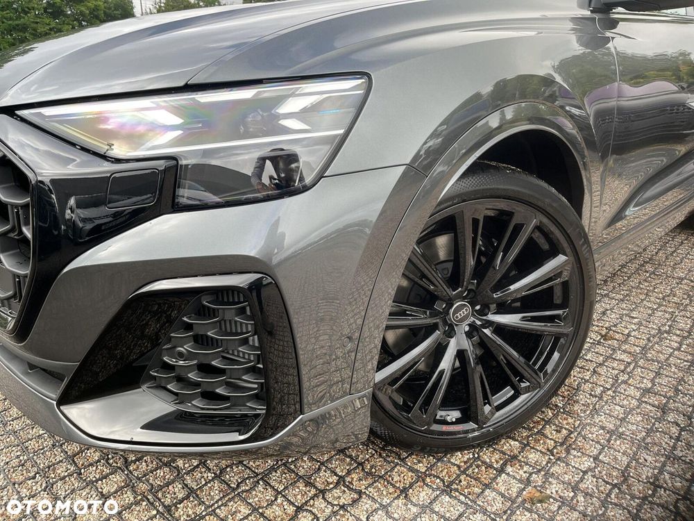 Audi SQ8 - 9