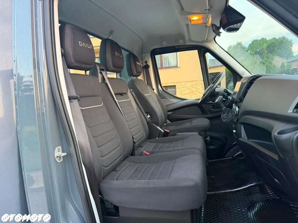 Iveco Daily 35S18 Pneumatyka Hi-MATIC Laweta / Autolaweta Pomoc drogowa Kamera cofania - 28
