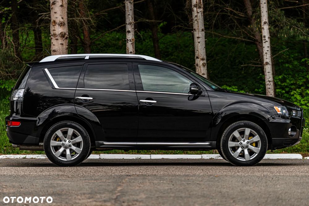 Mitsubishi Outlander - 18