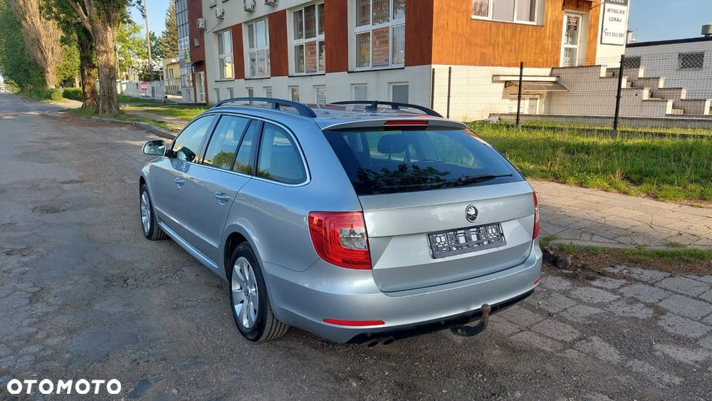 Skoda Superb 1.6 TDI Elegance Greenline - 6