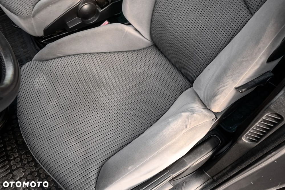 Peugeot 807 2.0 HDi Premium - 10