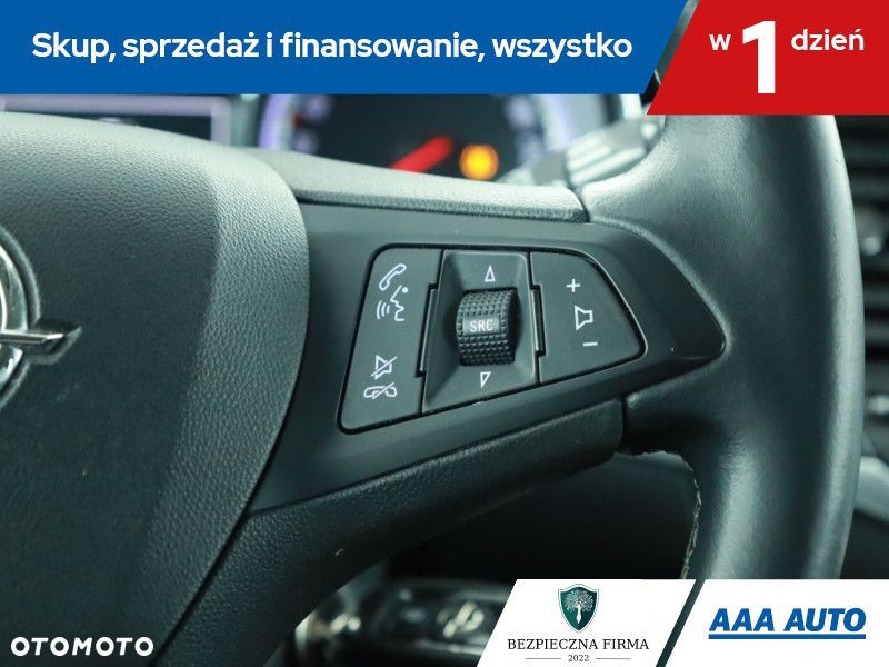 Opel Astra - 18
