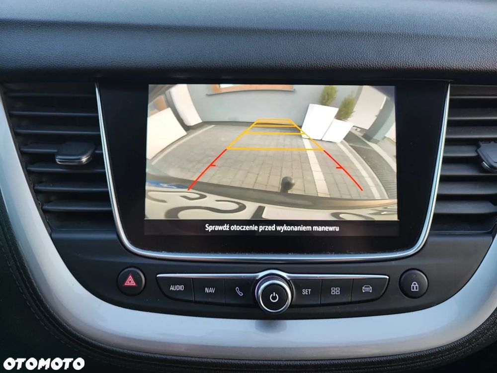 Opel Grandland X - 16