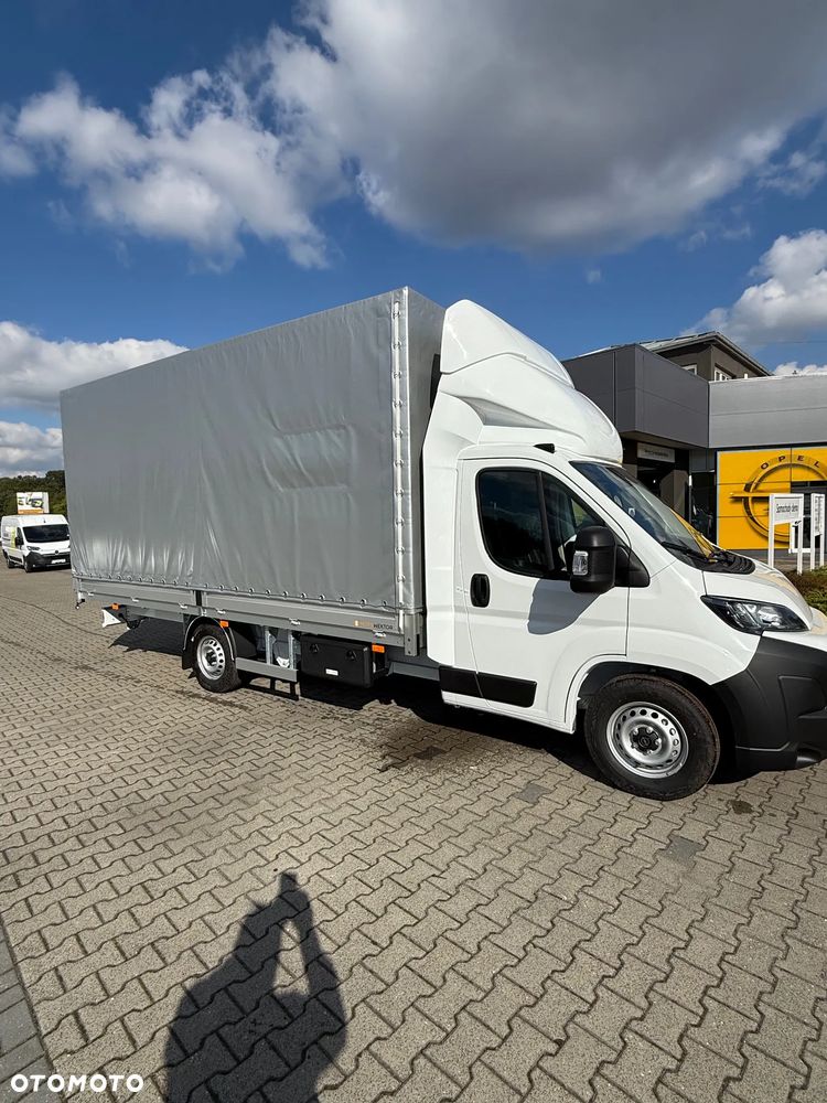 Opel Movano 2,2 180 KM Skrzynia 10EP - 2