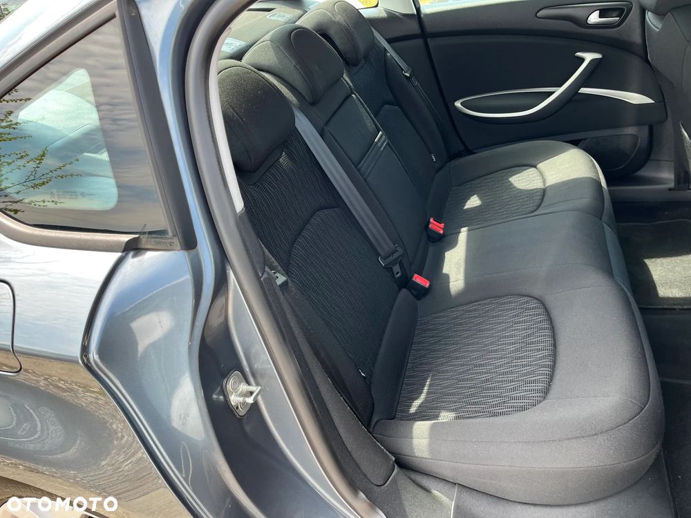 Citroën C5 2.0 HDi Exclusive - 27