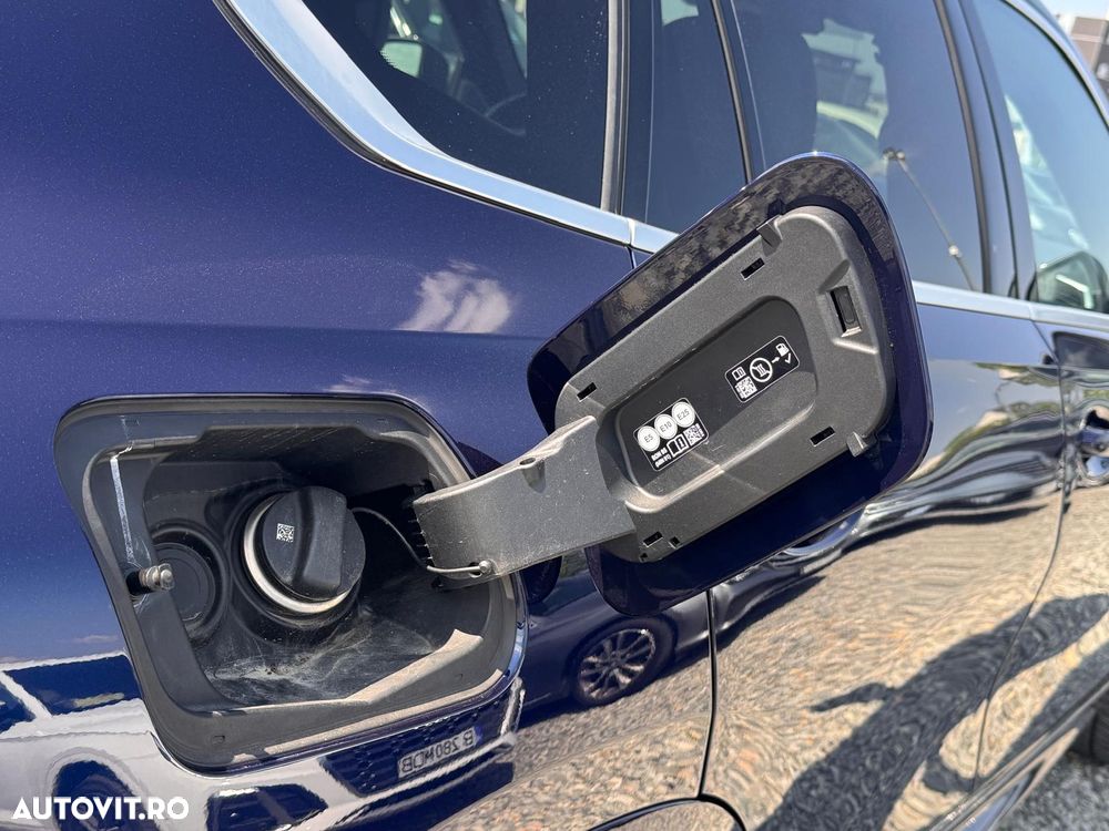 BMW X6 xDrive40i AT MHEV - 11
