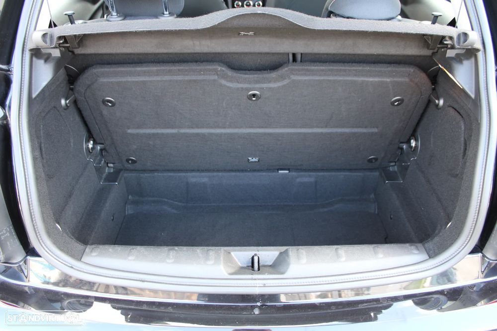 MINI 3 Portas One D Metropolitan - 23