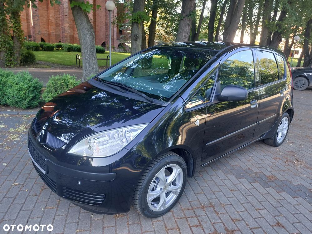 Mitsubishi Colt - 1
