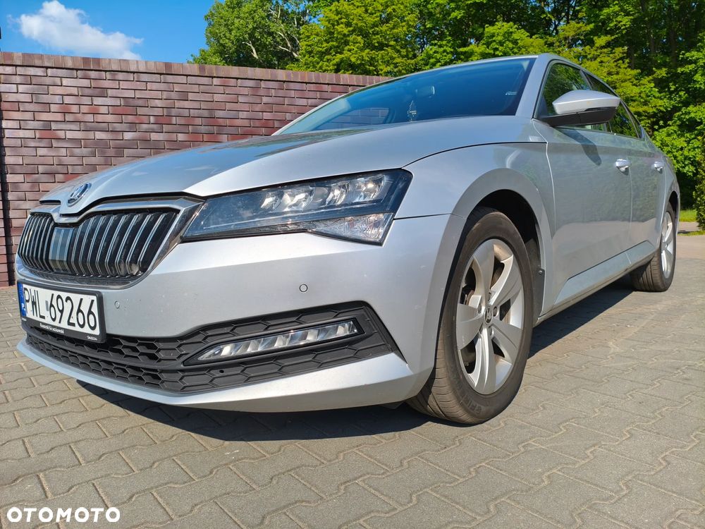 Skoda Superb 2.0 TDI Ambition - 1