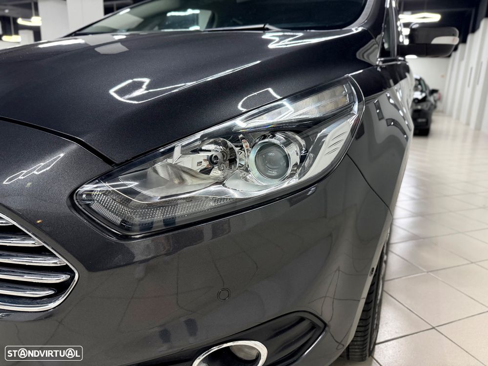 Ford S-Max 2.0 TDCi Titanium - 11