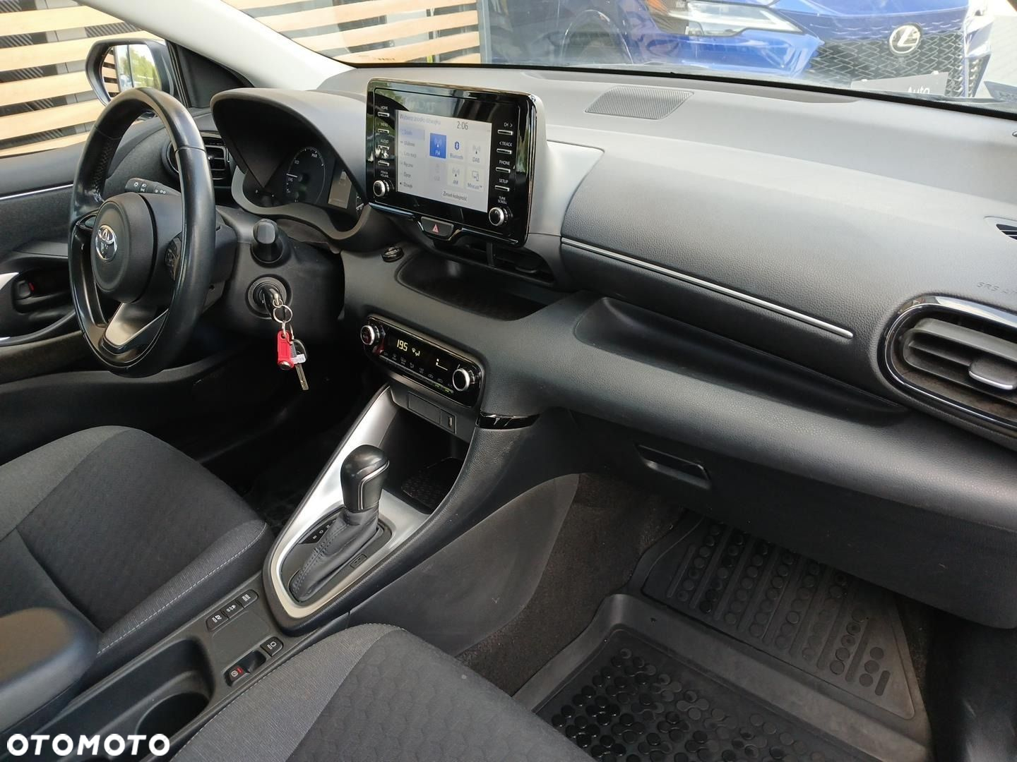 Toyota Yaris - 20