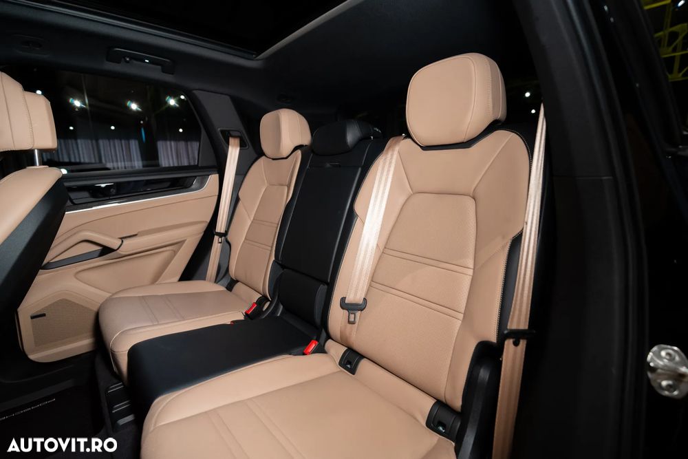 Porsche Cayenne Tiptronic S - 34